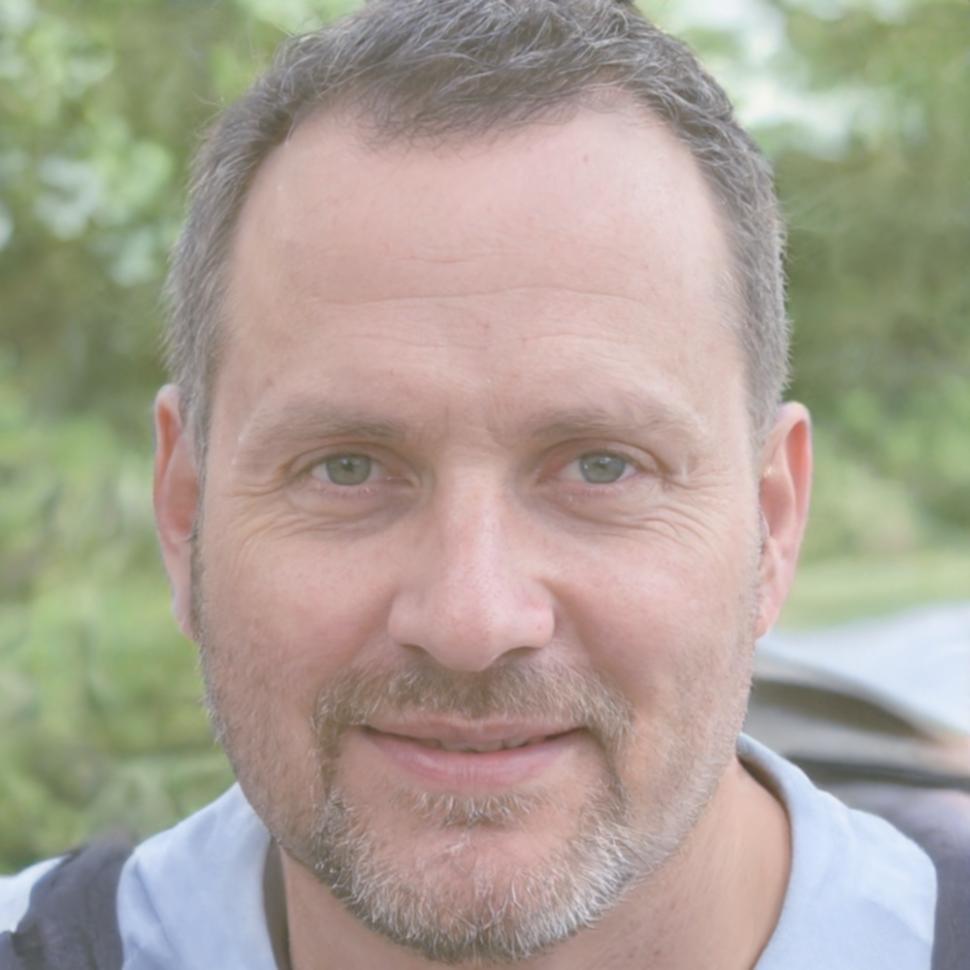 Autor Montgomery Ope bloga